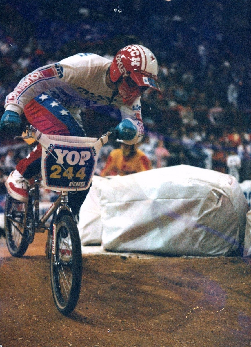 1985 - INDOOR BMX INTERNATIONAL - BERCY 2
